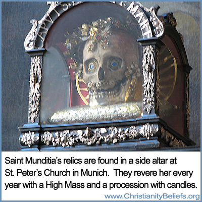 Saint Munditia Skull with jewels, encased in silver shrine